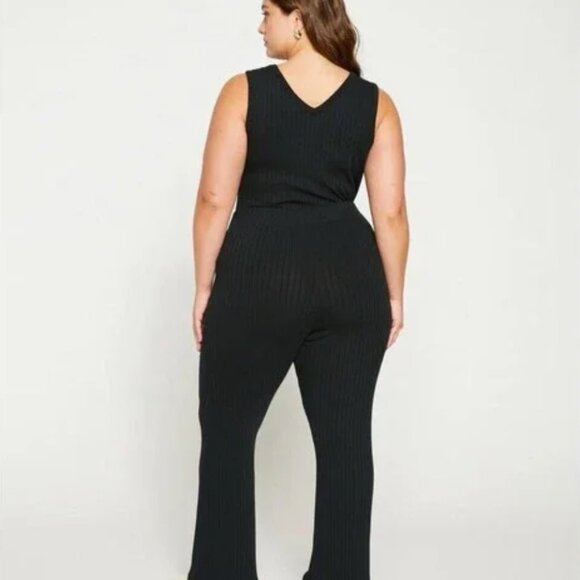 PLUS - Universal Standard "Aspen" Ribbed Knit Wide Leg Pants (Black) - Picture 2 of 3